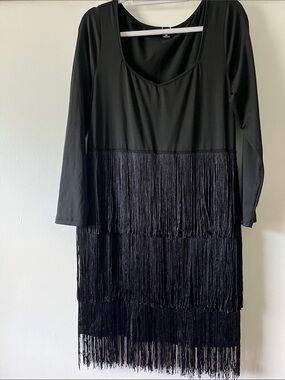 SHEIN Black Long-Sleeve Fringe Midi Dress